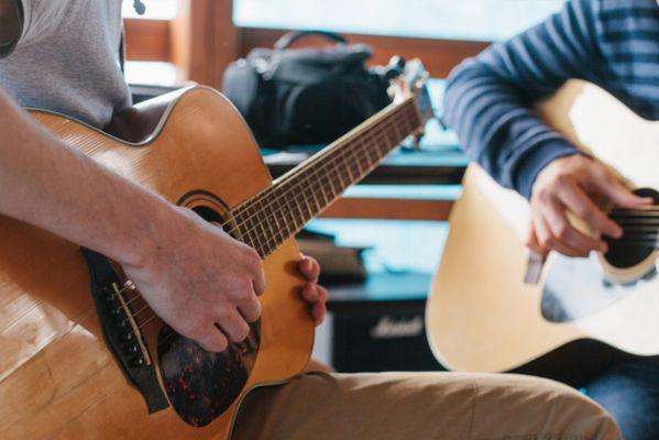 Beginner Guitar Lessons
