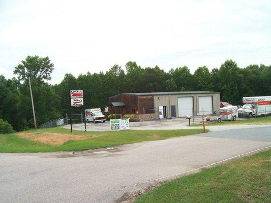 U-Haul Neighborhood Dealer