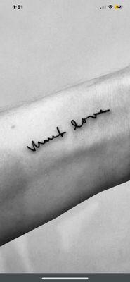 Fleur Noire Tattoo