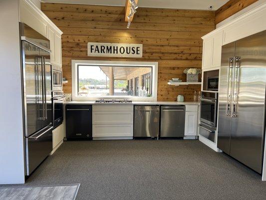 KitchenAid - JennAir Kitchen