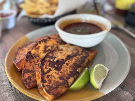 Birria chicken tacos
