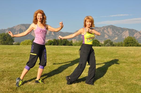 Zumba in front of the Flatirons