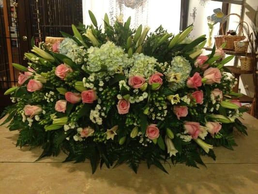 Logan Floral Designs & Gifts