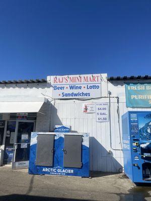 Raj's Mini Mart