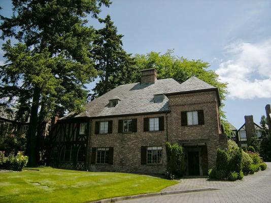 Luxury real estate in Kirkland