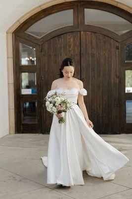 Lucy's Bridal Couture