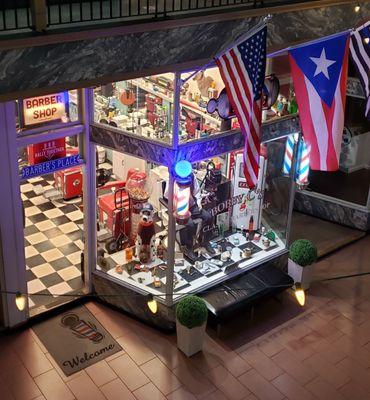 Bobby C's Classic Barbershop: inside the 5th Street Arcades mall