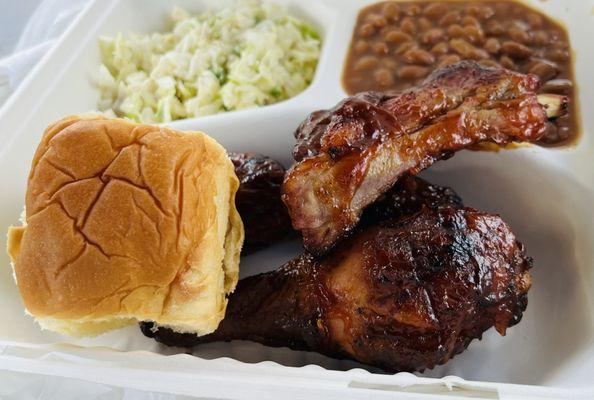 Joes Backyard Bbq Lunchwagon