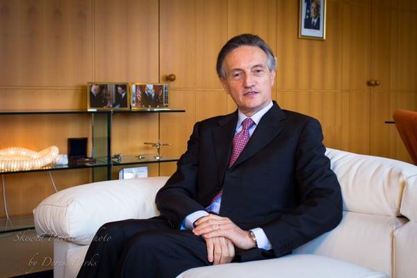 Skewed Patella Photography by Derek Parks