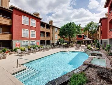 AMLI Knox-Henderson, http://www.execustay.com/furnished-apartments/dallas/amli-knox-henderson/index.php