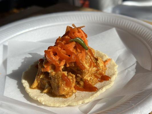 Pattaya taco, Thai curry chicken