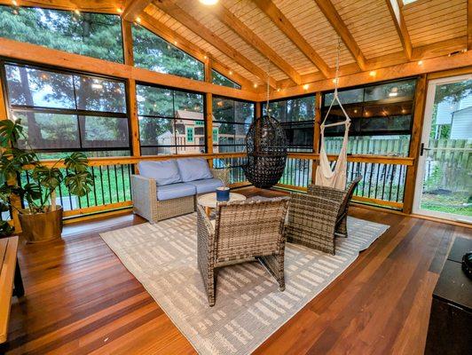 After NDW's leaves the porch reaches its finest potential with the homeowners finishing touches !