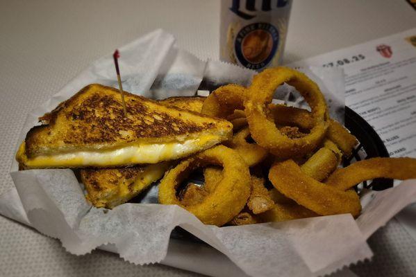 Grilled Cheese with Onion Rings