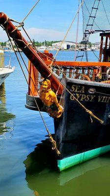 HyArts Artist Shanties