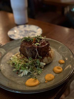 Raglan Road Irish Restaurant & Pub