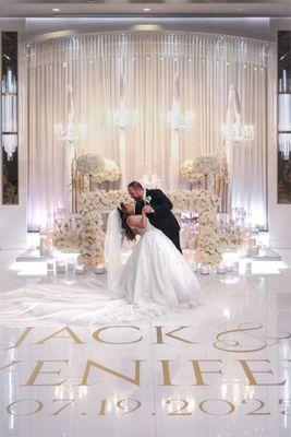 Nora's Designed Flowers