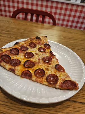 Garcon Super Slice Pizza Parlor