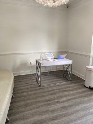 Organic Wax Sugaring