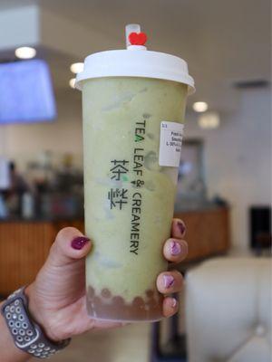 Fresh Avocado Smoothie Tea @tiffhuangry