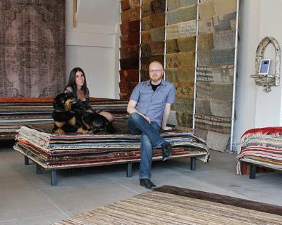 Maxing and relaxing at Kush gallery.