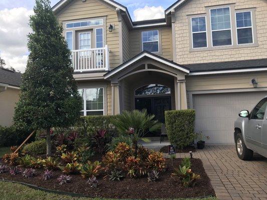 My beautiful new landscape by Foxy Cuts!