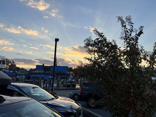 At least one can find parking