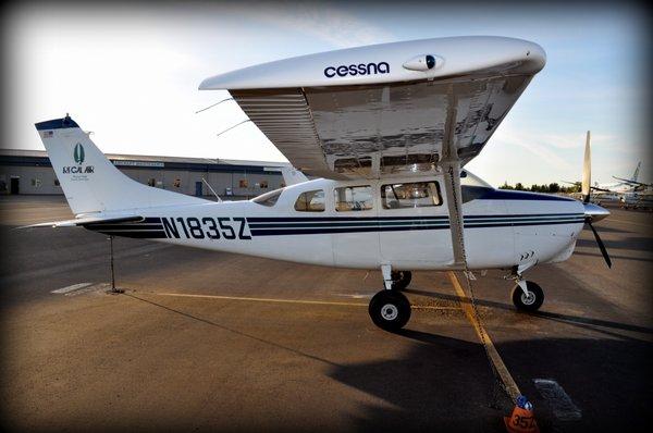 Cessna 205 - 6 Seat Aircraft for Rental or Charter.