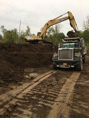 Sy-Con Trucking & Excavating