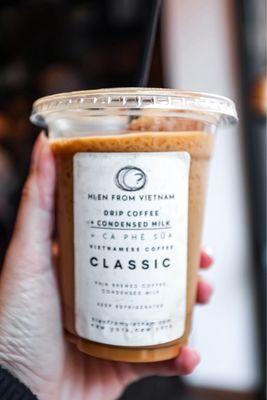 Cà phê sữa đá (@joeynht)