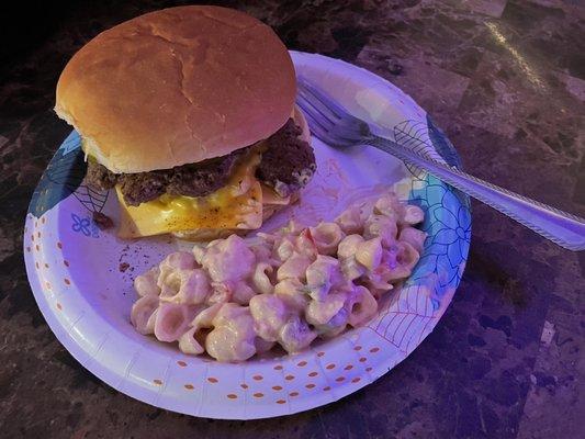 Double Cheeseburger with Macaroni Salad