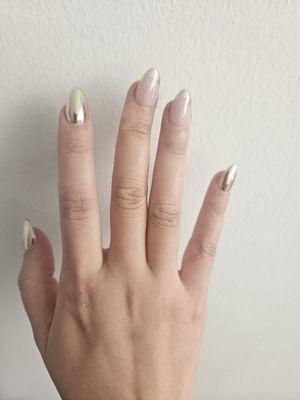 Queen Nails & Day Spa