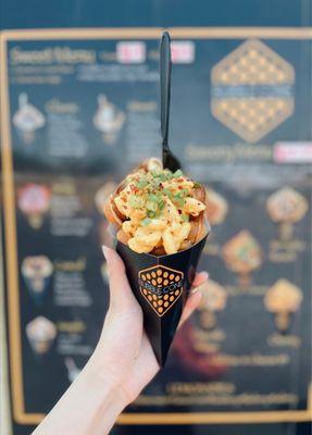 chicken and Mac n cheese bubble waffle cone