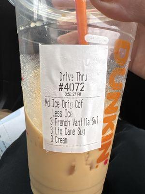 Didn't give extra cream or sugar when asked.