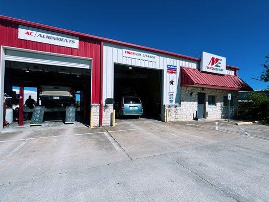 ME Automotive Repair - Kyle