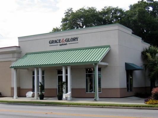 Ladies Boutique and more!