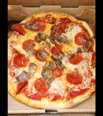 Pepperoni & Sausage pizza
