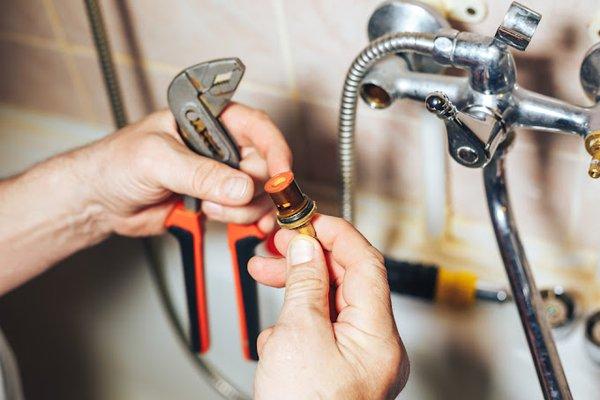 R-Rooter Plumbing & Water Cleanup