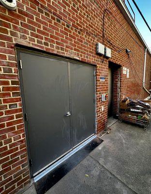 Firerated hallow metal door