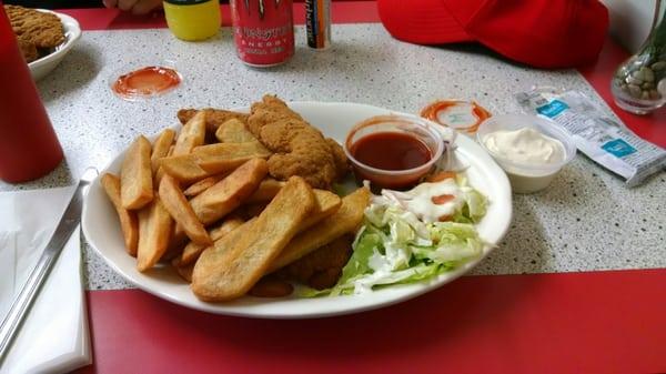 Chicken finger dinner