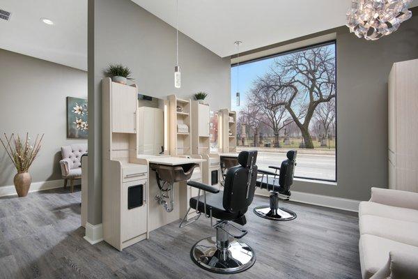 Double Suite with Huge Windows