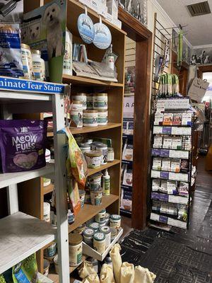 Doctors Inlet Feed & Pet Supply