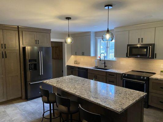 Innovative Kitchen and Flooring