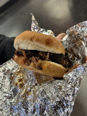 Pulled pork sandwich