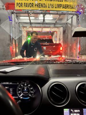 Las Brisas Hand Car Wash