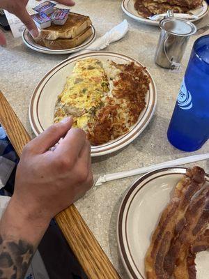 Red Apple Family Restaurant