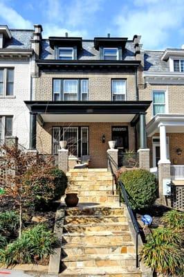 The Denny & Leyla Team - RLAH Real Estate