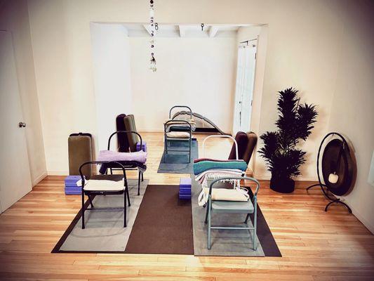 Michelle Kronenberg Yoga