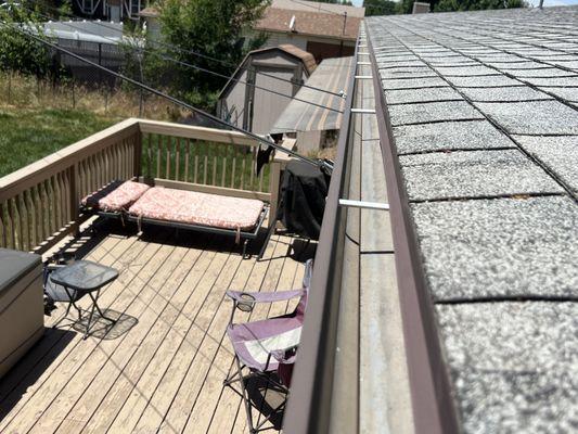 Colt’s Gutter Cleaning