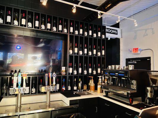 Very cold draught bee, wine options, and café