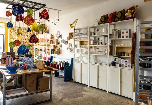 Curated gifts and home goods, new products arriving everyday